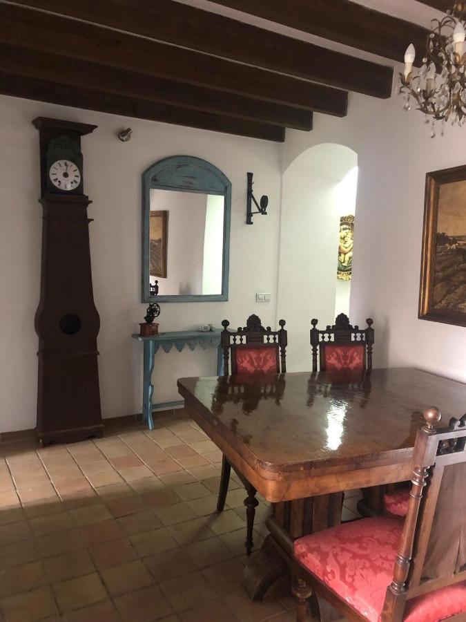 Stadthaus Mitten Im Künstlerviertel Von Mit Zwei Artá