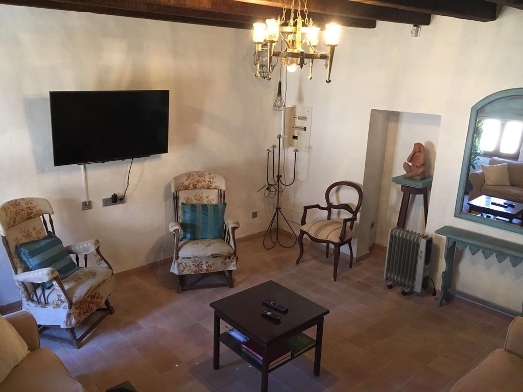 Stadthaus Mitten Im Künstlerviertel Von Mit Zwei Apartment *